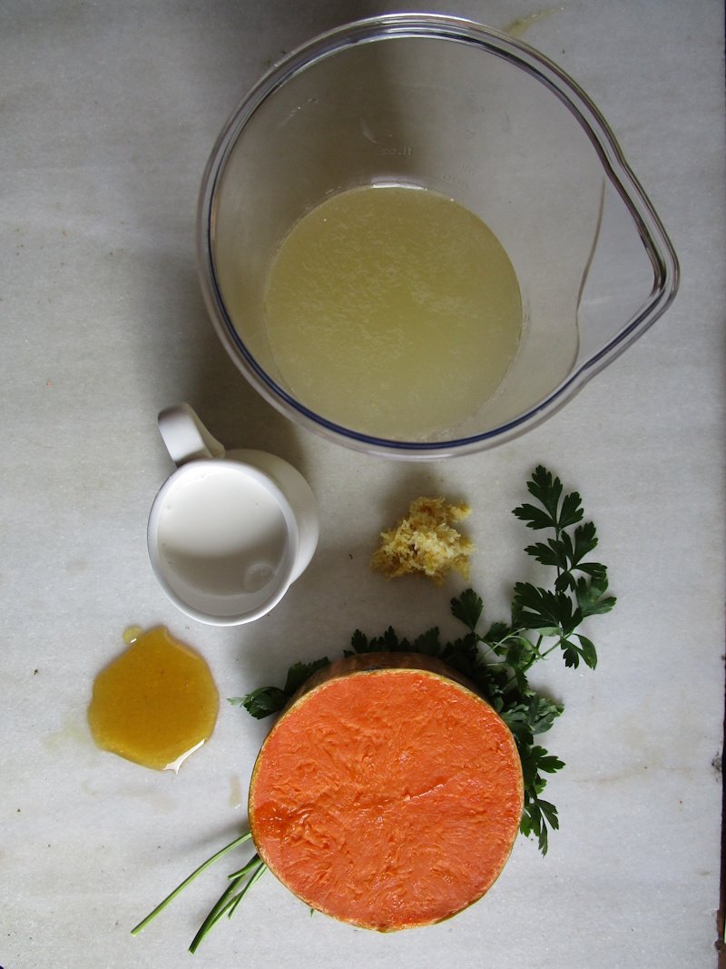 Prepping the pumpkin & honey soup: you need a thick slice of pumpkin, a vegetable or chicken broth, fresh cream, honey and lemon zest.