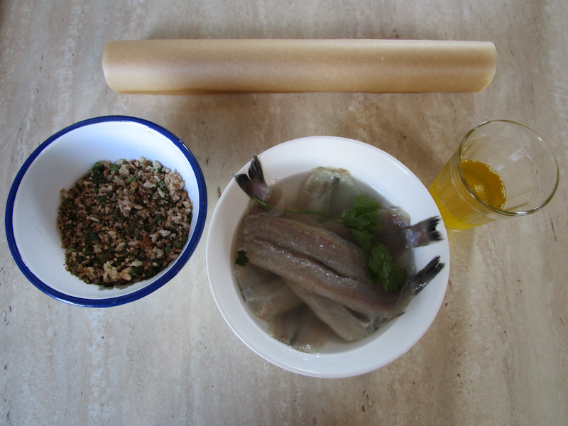 Brining sardines before baking will lock in the fish-flesh moisture and revive its marine flavour.