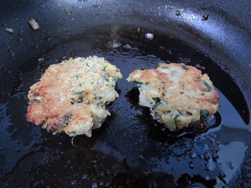 Frying the fritters till crispy helps to give them shape and create a crust. Frying the fritters till crispy helps to give them shape and create a crust.